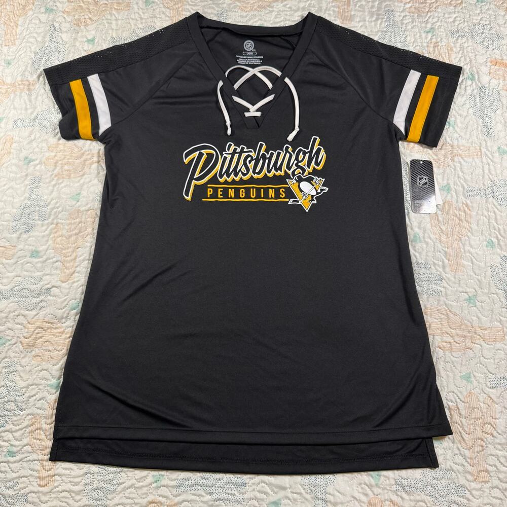 NWT Pittsburgh Penguins Womens Lace Up V Neck Tunic Top Large NHL